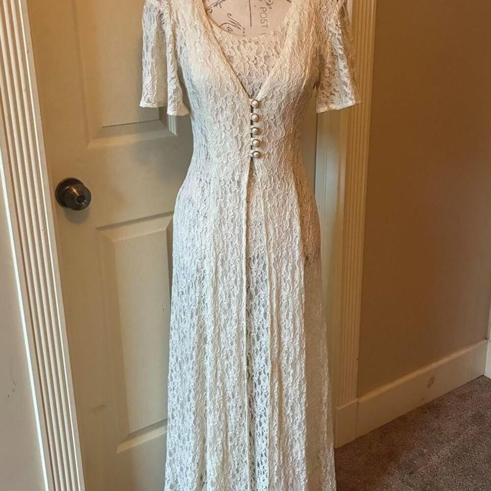 Unbranded Women's Cream and White Wedding-dresses